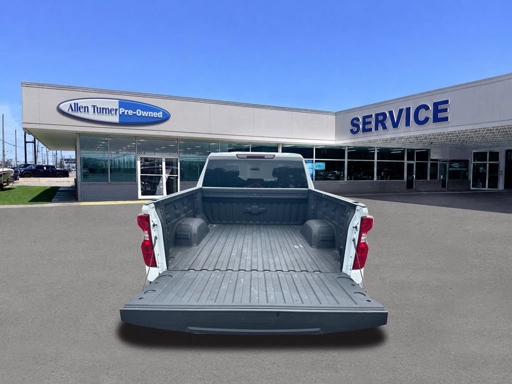 Used 2025 Chevrolet Silverado 1500 LT AWD/4WD image 8