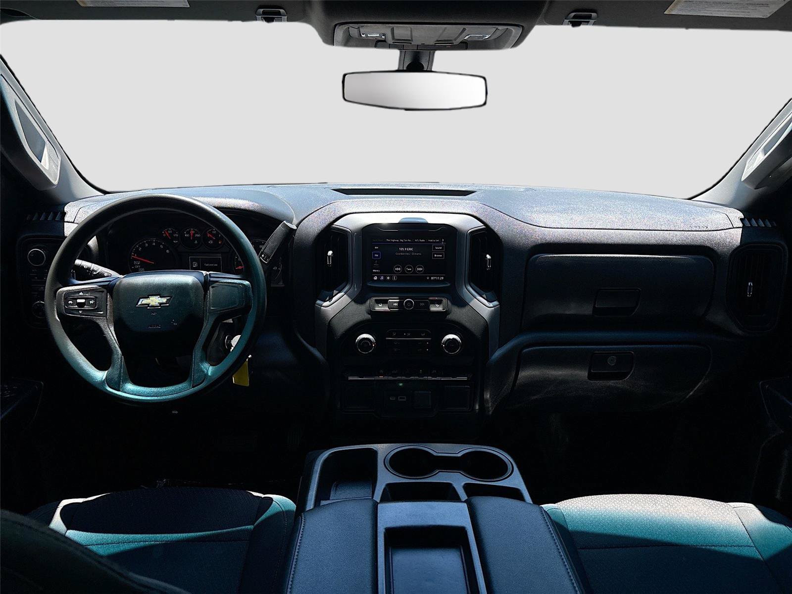 Used 2021 Chevrolet Silverado 1500 Custom AWD/4WD image 21