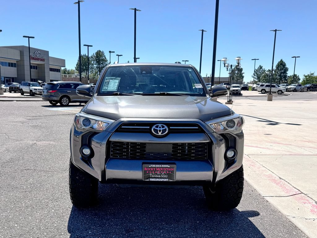 Used 2021 Toyota 4Runner SR5 Premium w/ Moonroof Package AWD/4WD image 3