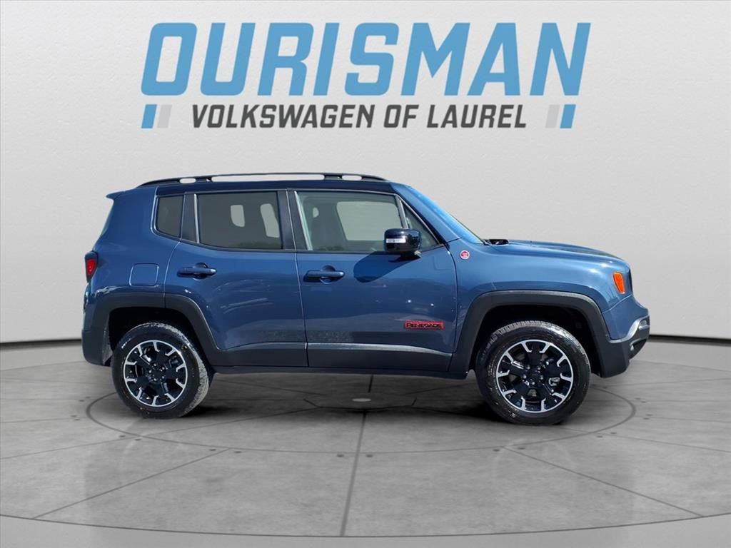 Used 2023 Jeep Renegade Trailhawk image 2