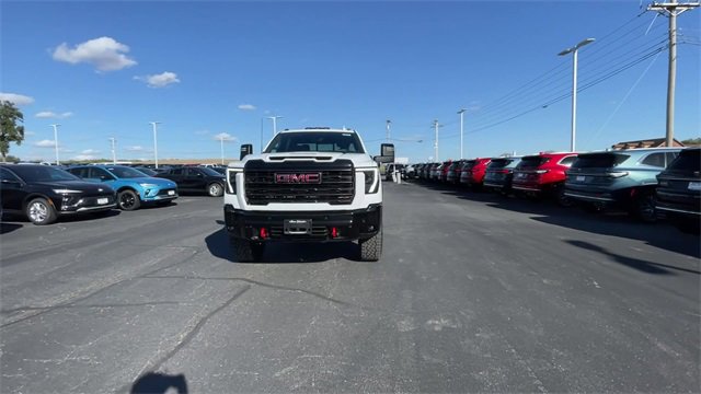 New 2026 GMC Sierra 2500 AT4X image 3