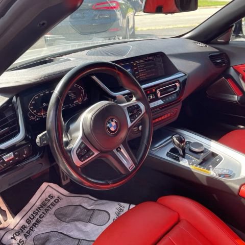 Used 2022 BMW Z4 M40i w/ Premium Package RWD image 13