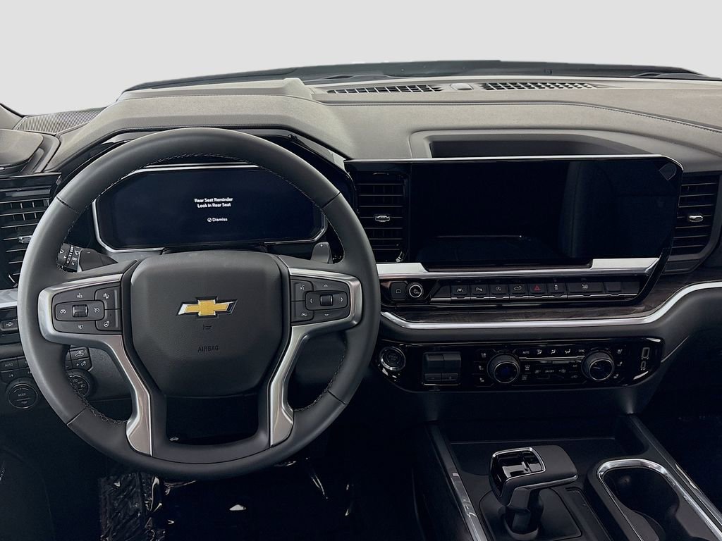 New 2026 Chevrolet Silverado 1500 LTZ w/ LTZ Premium Package AWD/4WD image 23