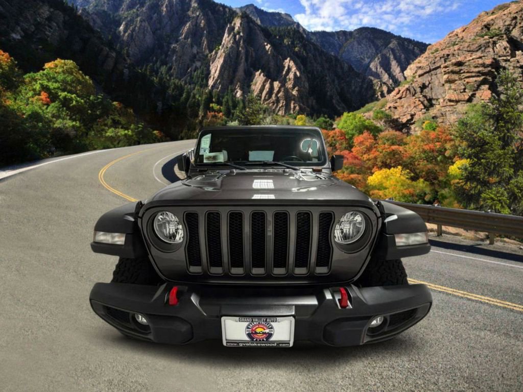 Used 2021 Jeep Wrangler Unlimited Rubicon w/ Cold Weather Group image 4