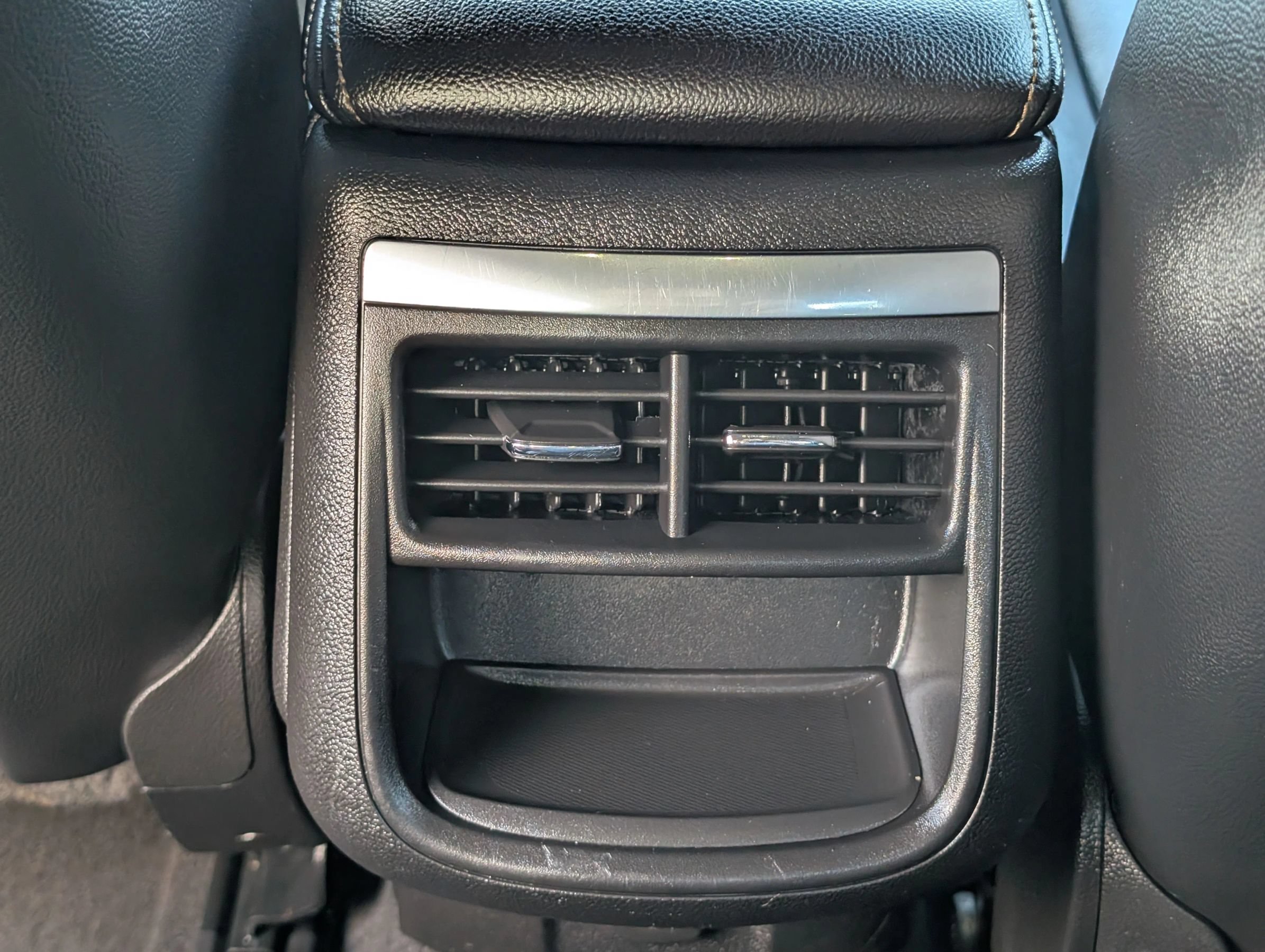 Used 2019 Chevrolet Impala LT FWD image 35