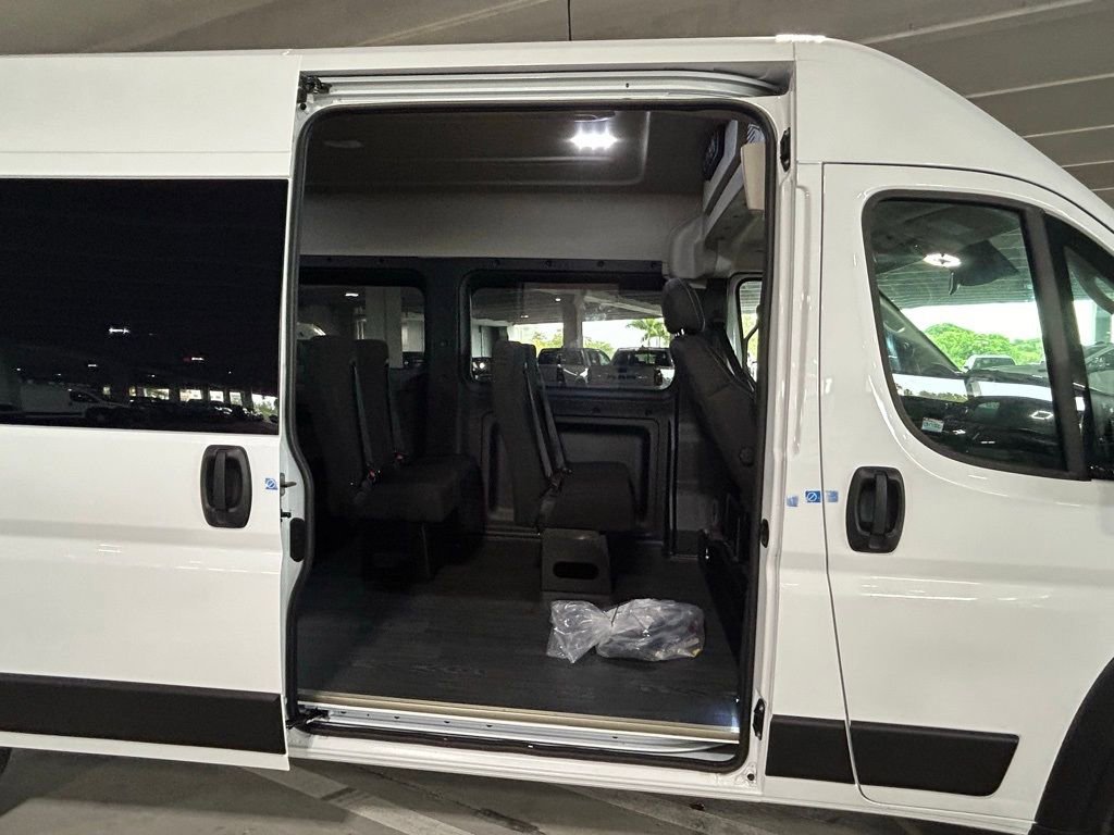Used 2023 RAM ProMaster 2500 image 24