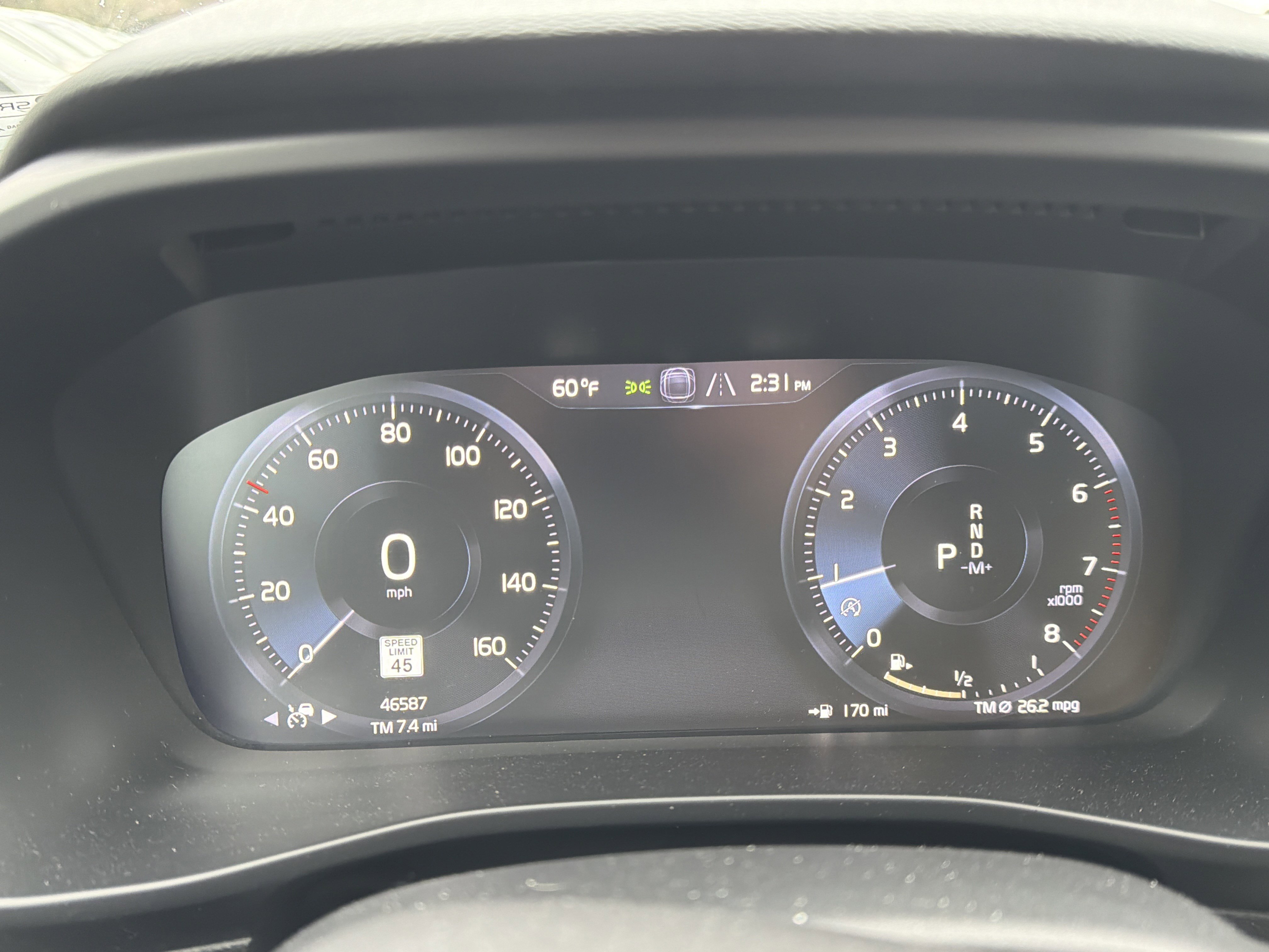 Used 2020 Volvo XC40 T5 Momentum w/ Protection Package Premier image 21