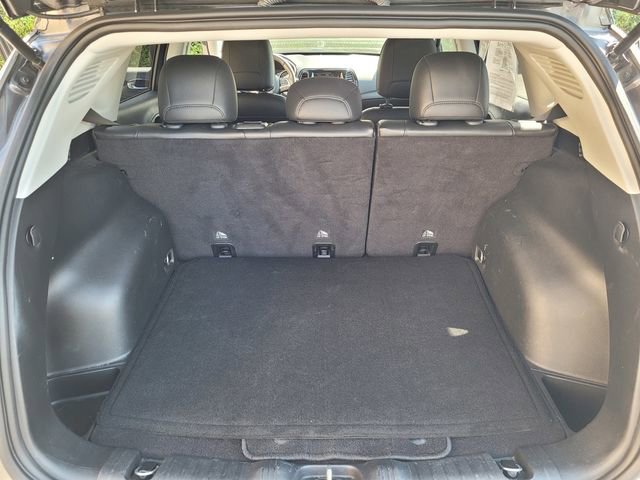 Used 2019 Jeep Compass Limited image 28