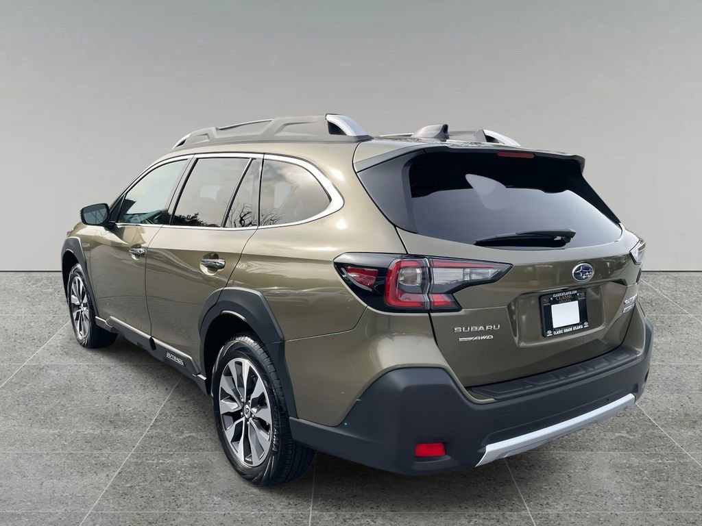 Certified 2025 Subaru Outback Touring XT image 3
