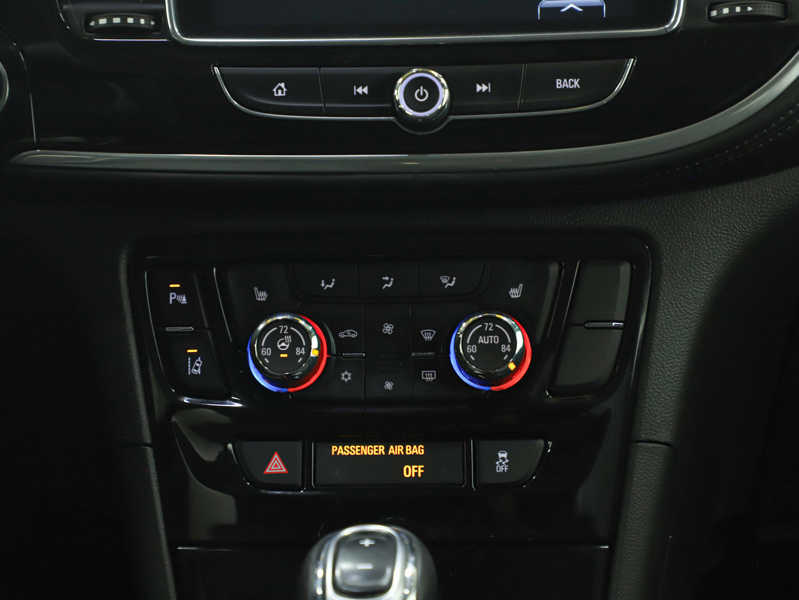 Used 2019 Buick Encore Essence w/ Safety Package II image 15