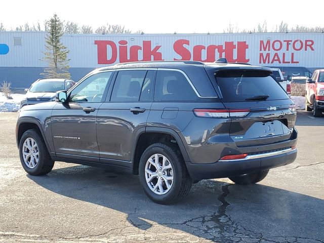 Used 2022 Jeep Grand Cherokee Limited image 5