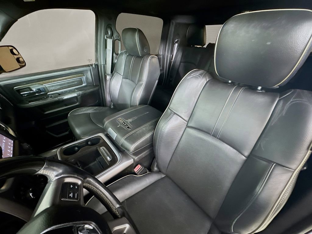 Used 2018 RAM 3500 Laramie Longhorn AWD/4WD image 20