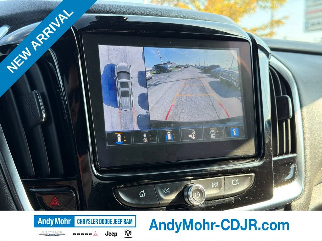 Used 2023 Chevrolet Traverse High Country w/ LPO, Floor Liner Package AWD/4WD image 35