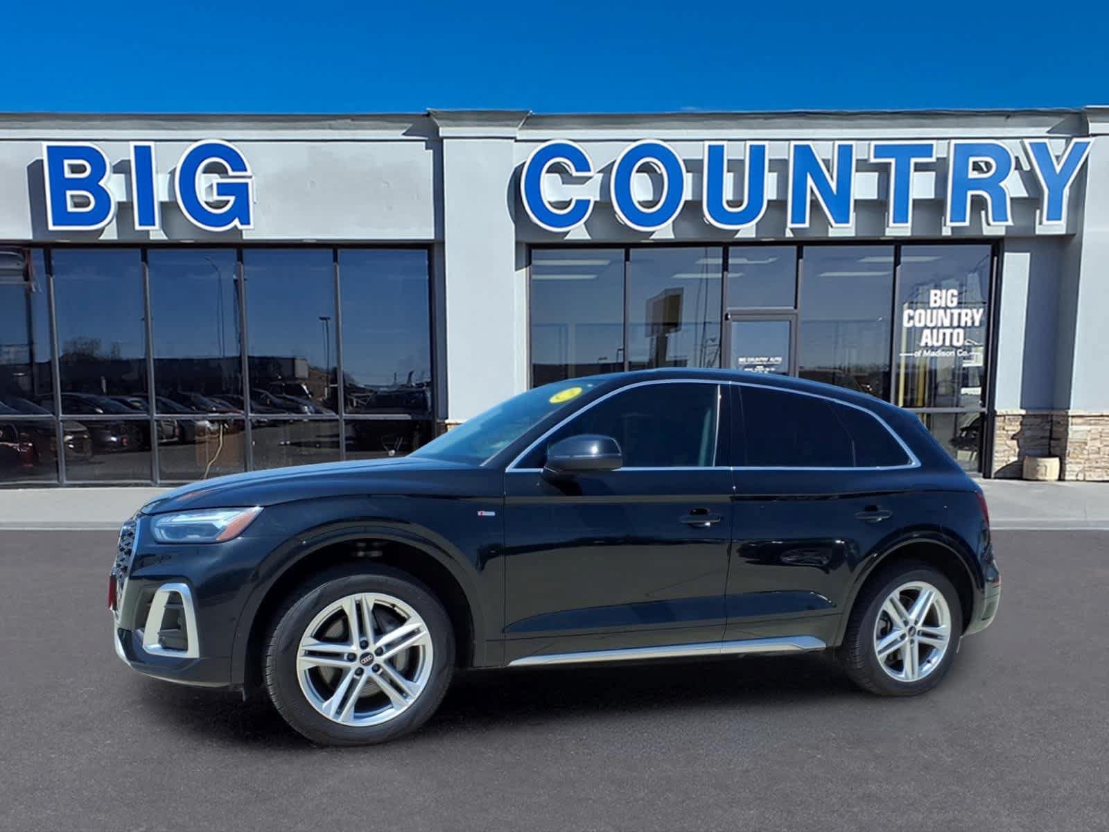 Used 2023 Audi Q5 e Prestige AWD/4WD image 9