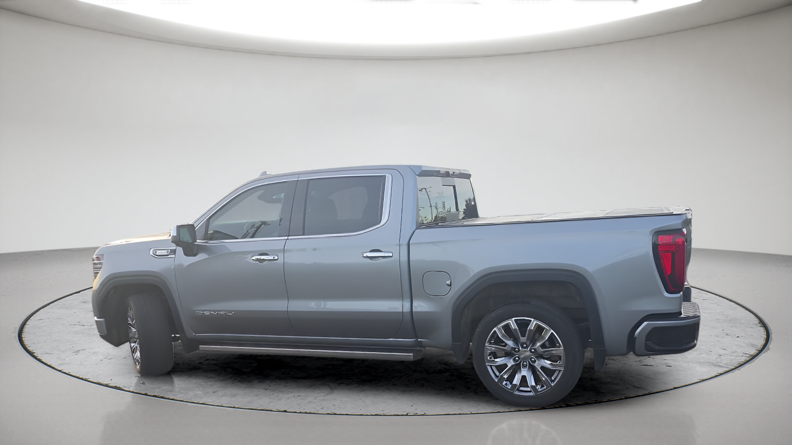 Used 2025 GMC Sierra 1500 Denali w/ Denali Reserve Package AWD/4WD image 10