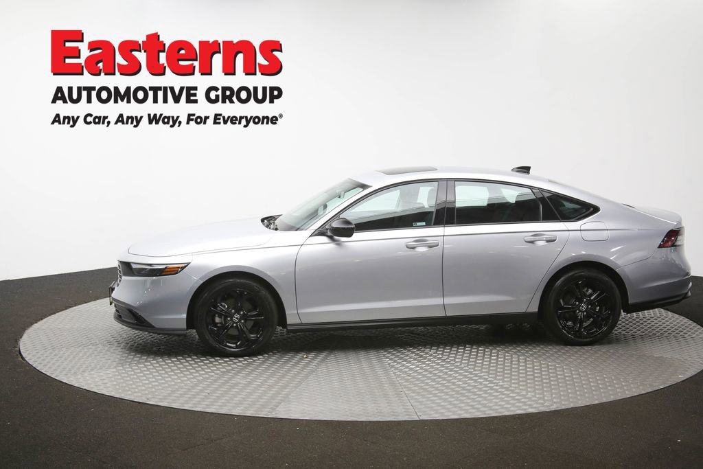 Used 2025 Honda Accord SE image 61