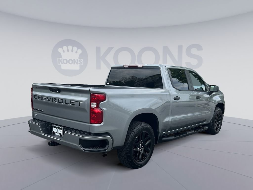 Used 2024 Chevrolet Silverado 1500 Custom w/ Turbomax Blackout Package AWD/4WD image 16