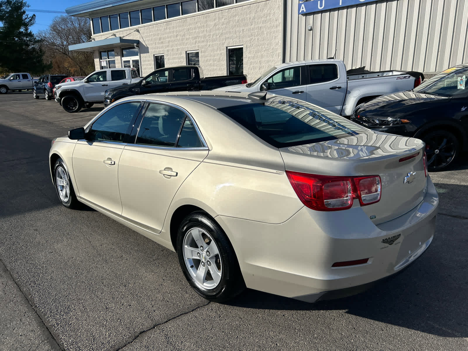 Used 2015 Chevrolet Malibu LS image 5