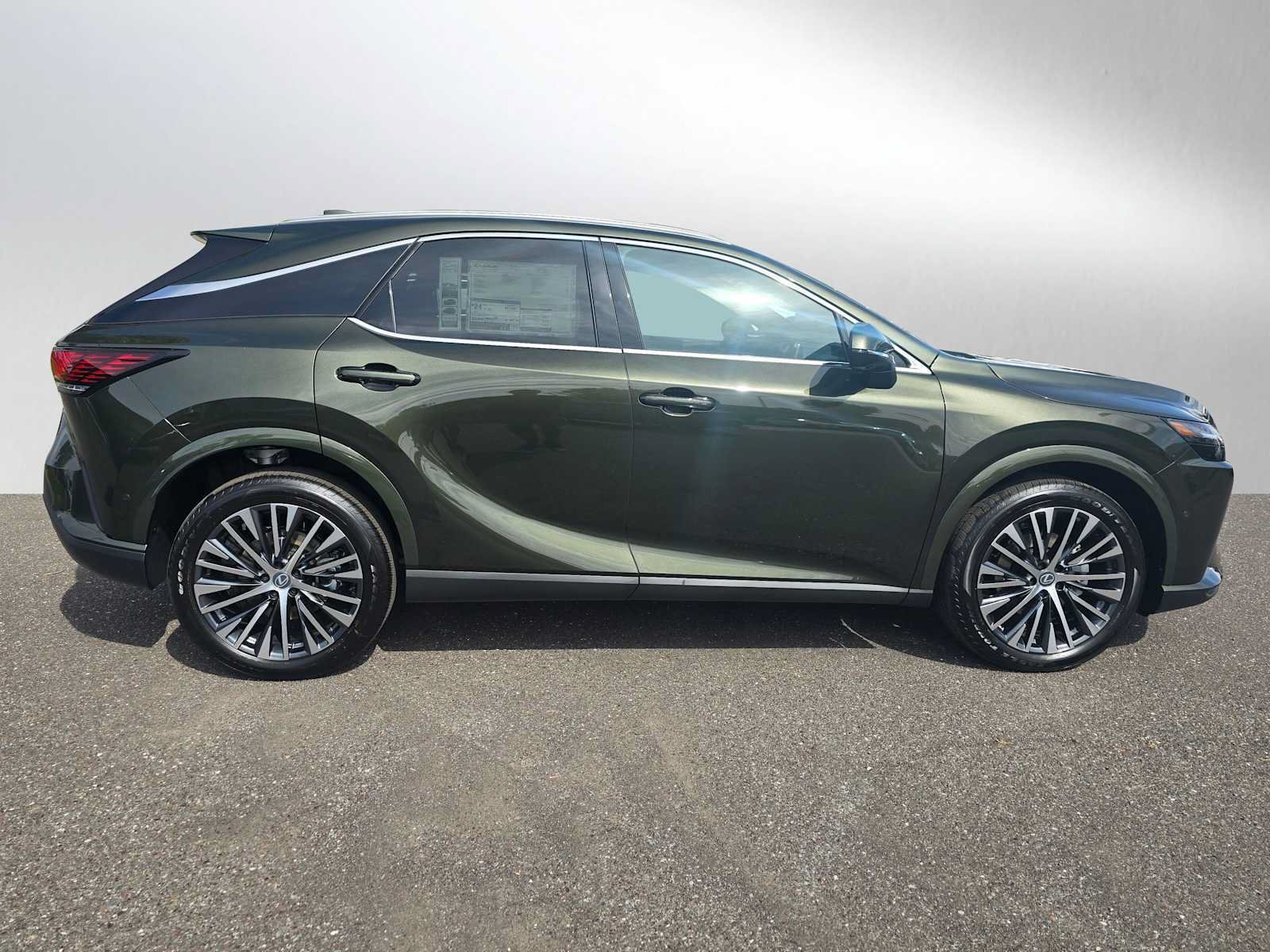 New 2026 Lexus RX 350 Premium Plus AWD/4WD image 2