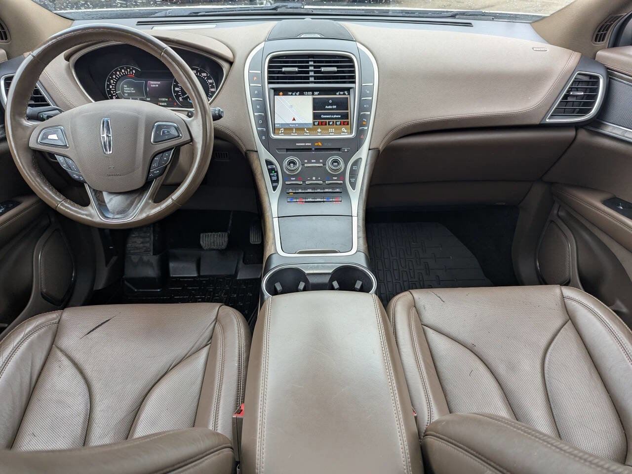 Used 2017 Lincoln MKX Reserve w/ Driver Assistance Package image 15