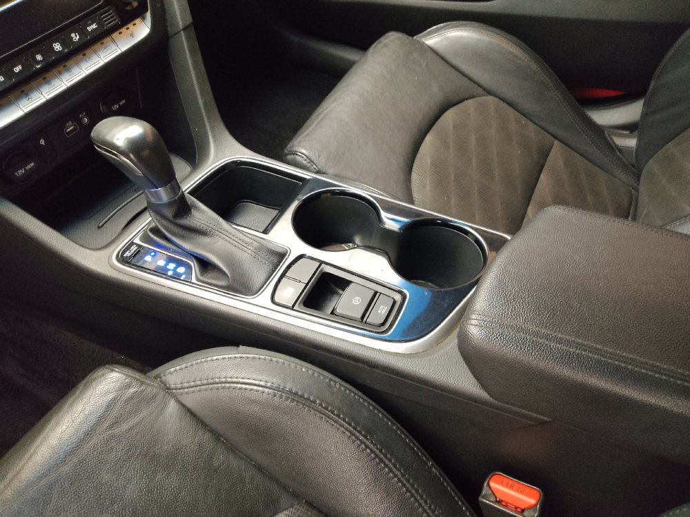 Used 2019 Hyundai Sonata Sport w/ Tech Package 03 FWD image 26