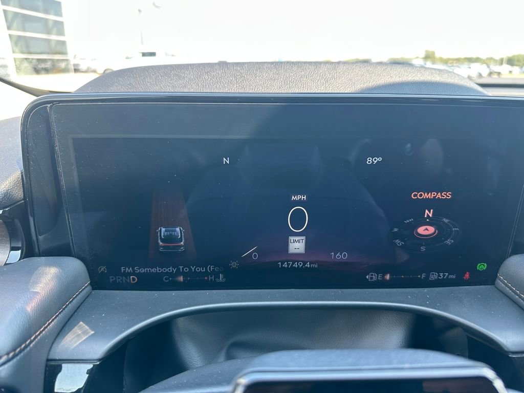 Used 2025 Lincoln Aviator Reserve w/ Equipment Group 201A image 14