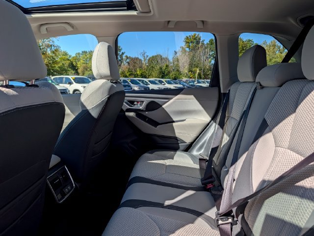 Used 2020 Subaru Forester Premium AWD/4WD image 14