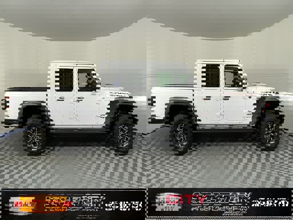 New 2026 Jeep Gladiator Mojave image 8