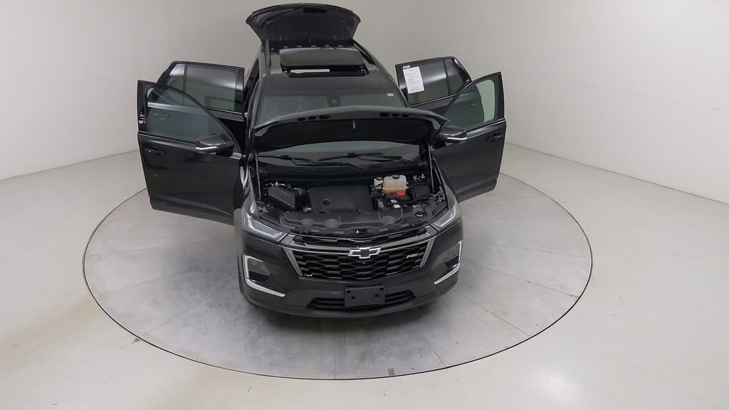 Used 2023 Chevrolet Traverse RS AWD/4WD image 48