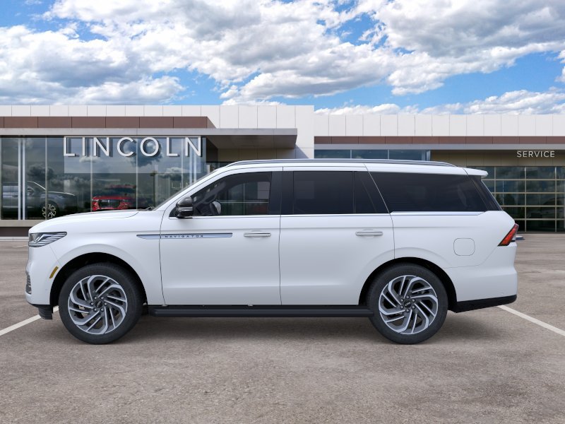 New 2026 Lincoln Navigator Premiere AWD/4WD image 26