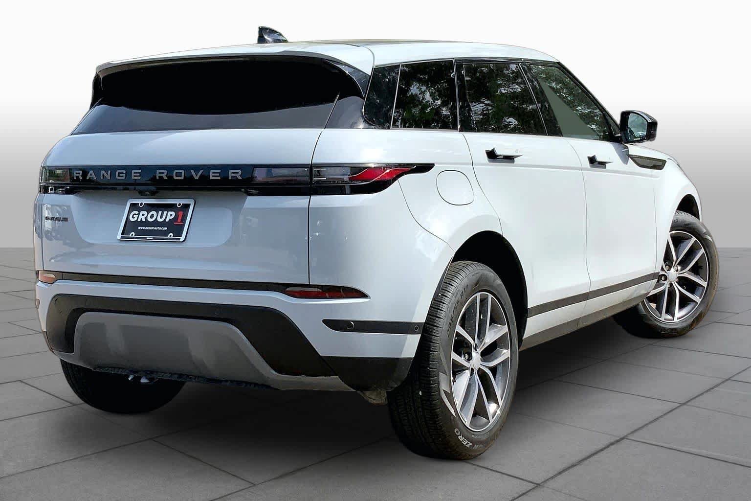 Used 2026 Land Rover Range Rover Evoque S AWD/4WD image 13