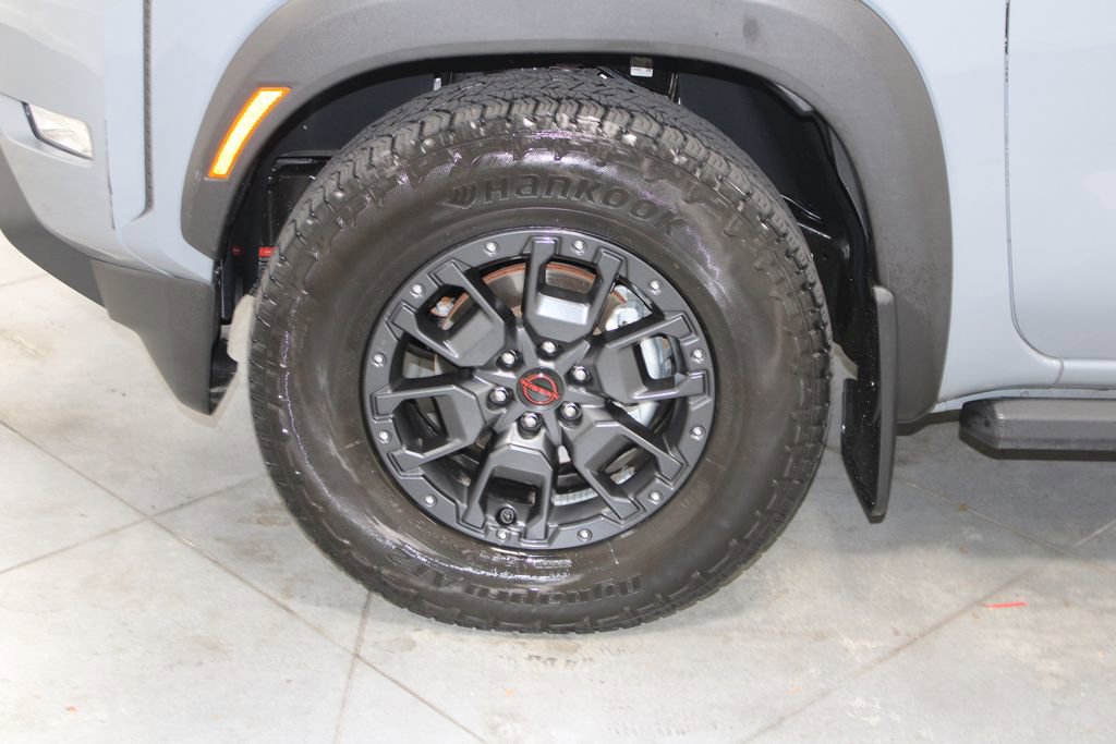 Used 2023 Nissan Frontier Pro-X w/ Pro-X Premium Package image 19