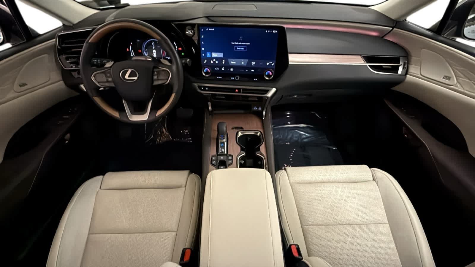 Used 2024 Lexus RX 350 AWD w/ Convenience Package image 4