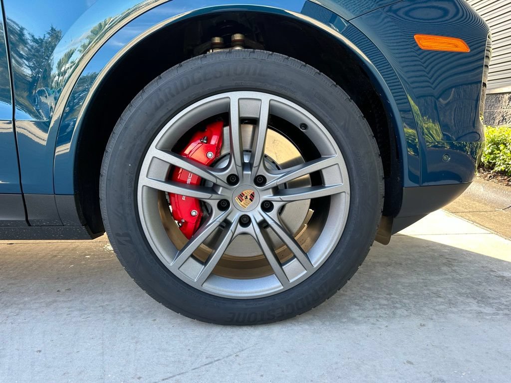 Certified 2026 Porsche Cayenne S AWD/4WD image 42