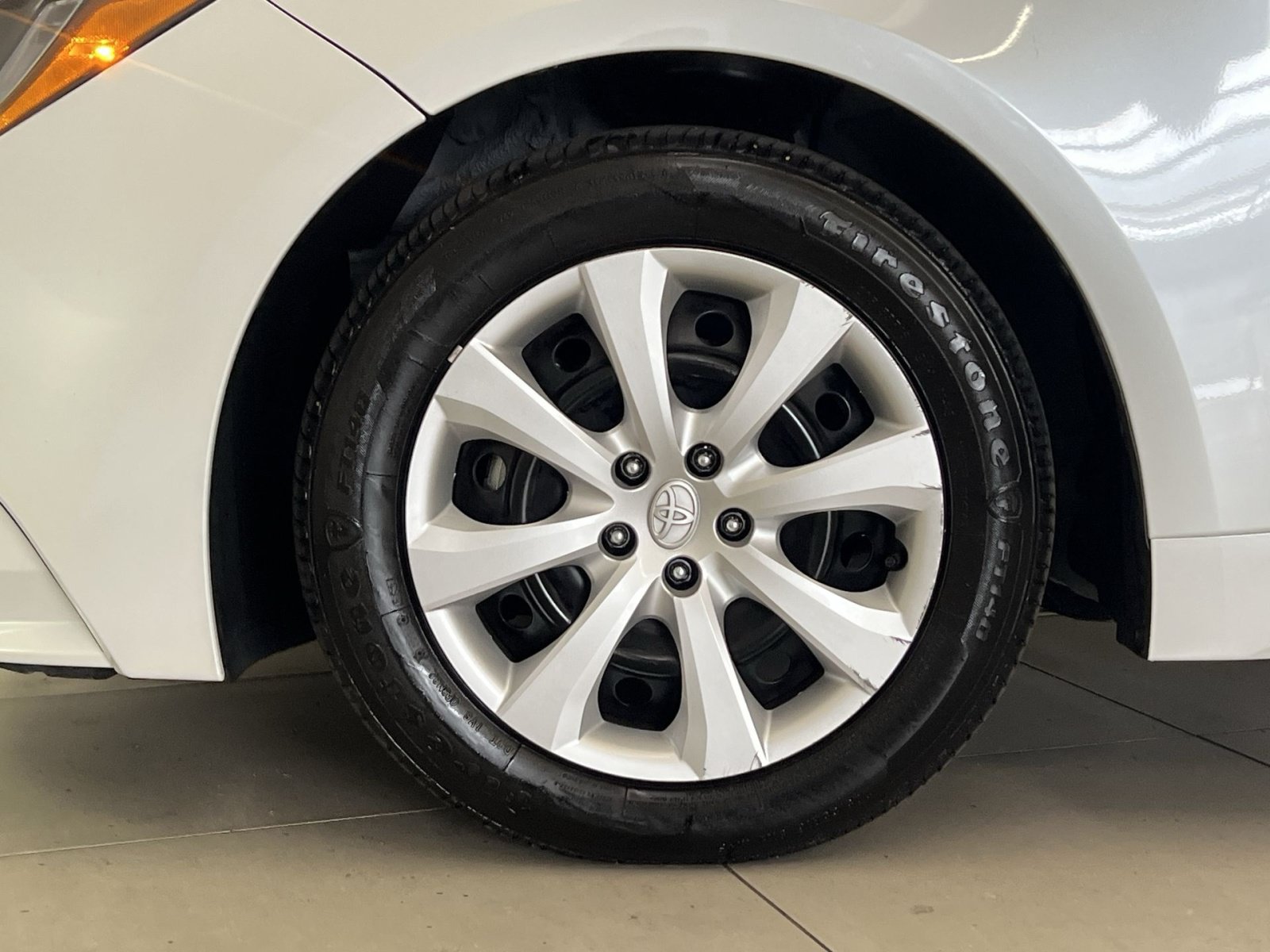 Used 2025 Toyota Corolla LE FWD image 7