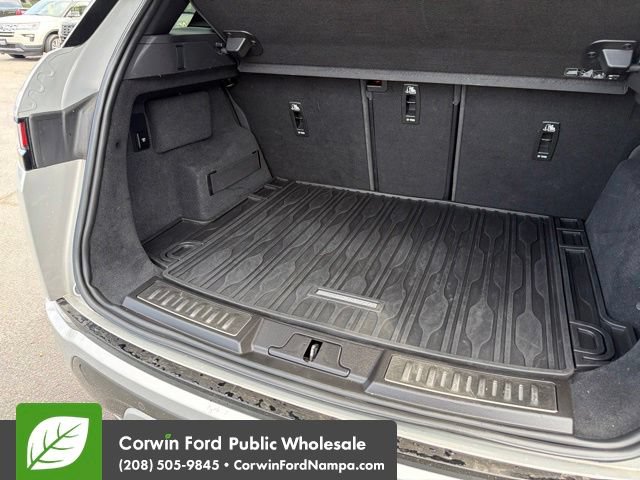 Used 2020 Land Rover Range Rover Evoque First Edition AWD/4WD image 30