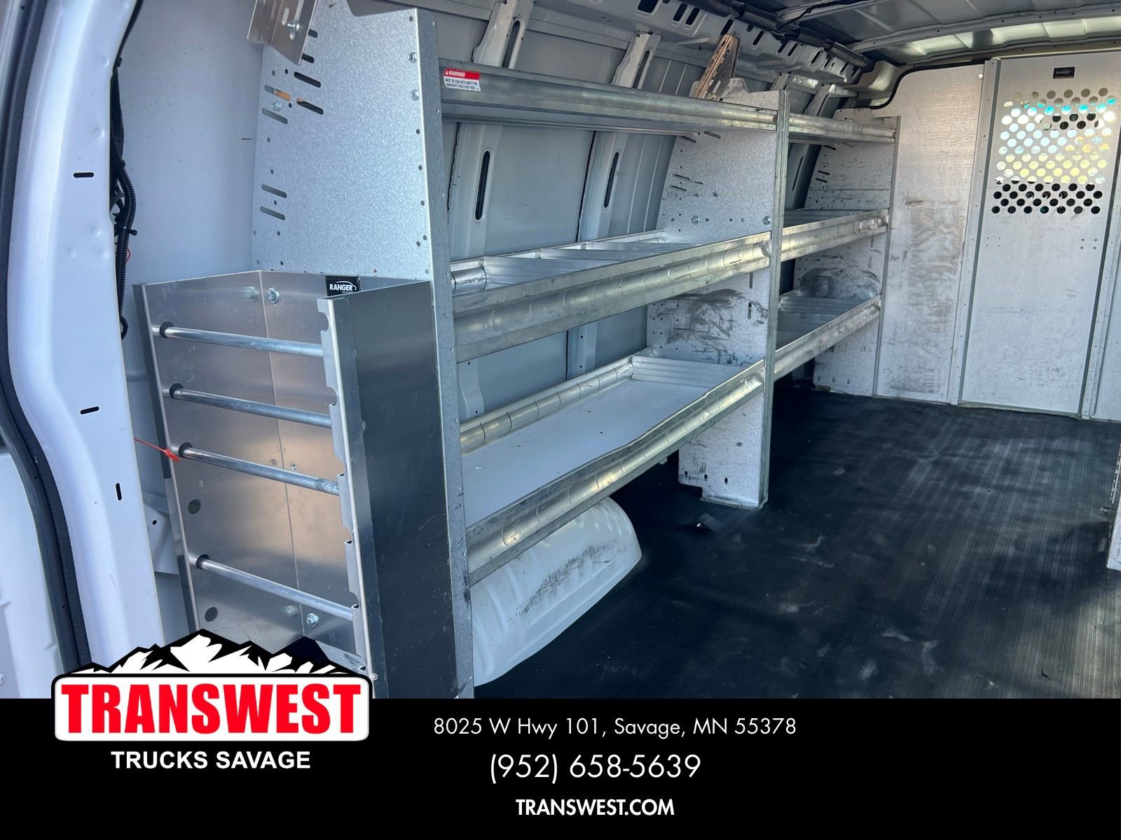 Used 2018 Chevrolet Express 3500 Extended w/ Driver Convenience Package RWD image 8