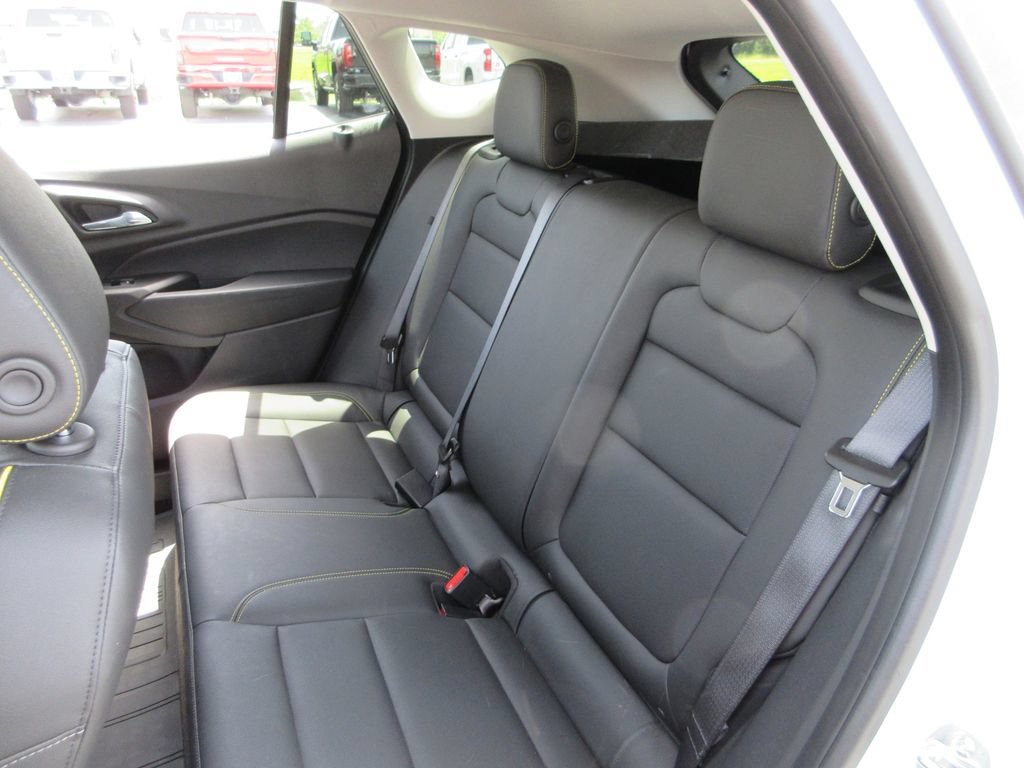 Certified 2025 Chevrolet Trax ACTIV w/ Driver Confidence Package FWD image 20