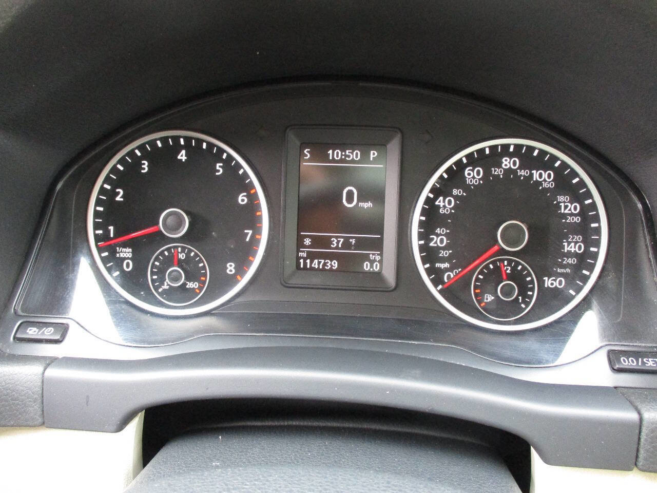 Used 2016 Volkswagen Tiguan SE image 66