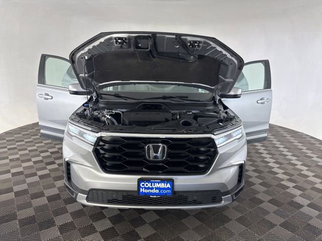 Certified 2023 Honda Pilot Touring image 14
