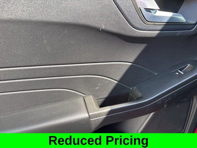 Used 2022 Ford Escape SEL w/ SEL Stealth AWD Package image 32