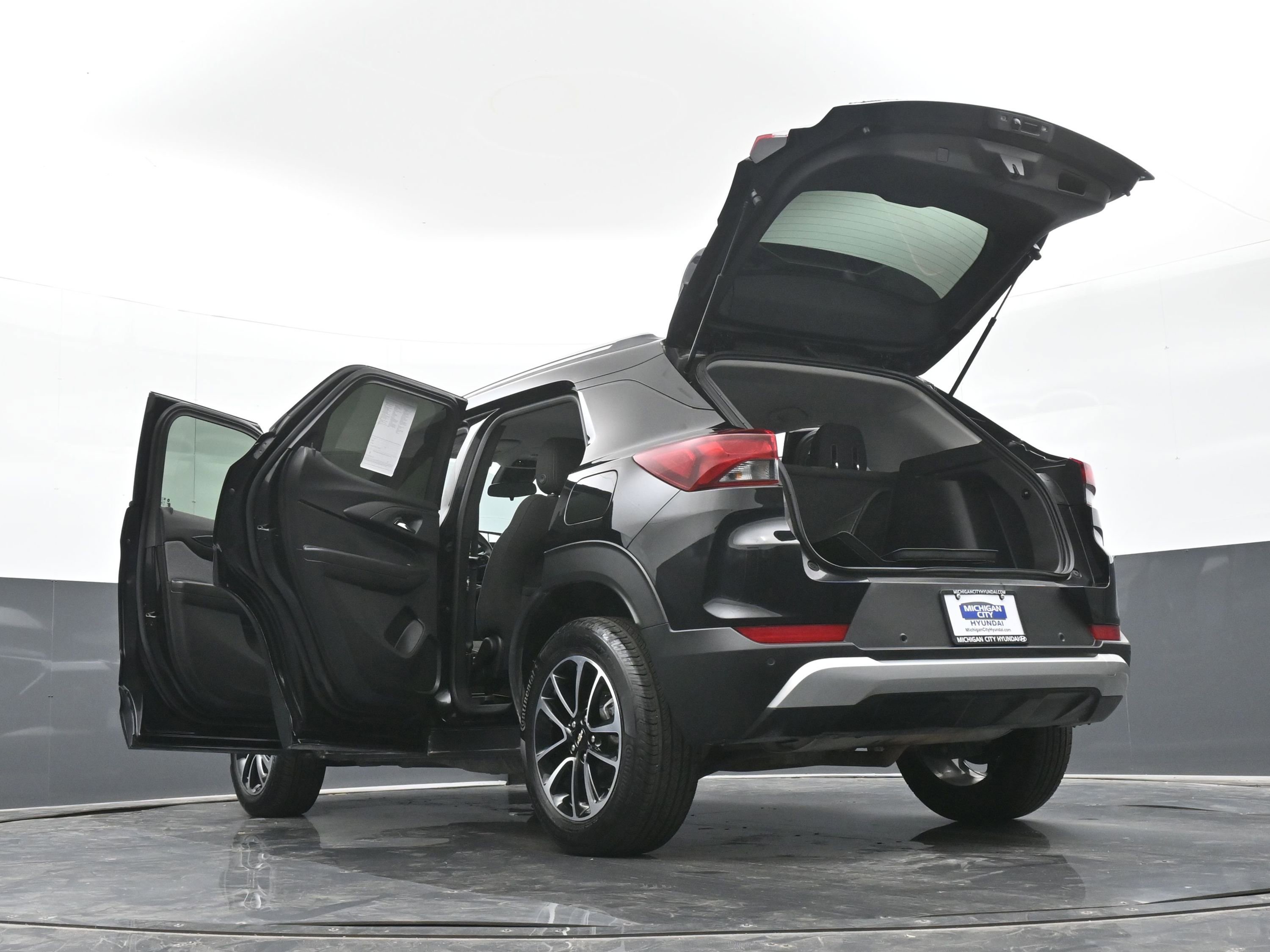 Used 2024 Chevrolet TrailBlazer LT w/ LT Cold Weather Package image 50