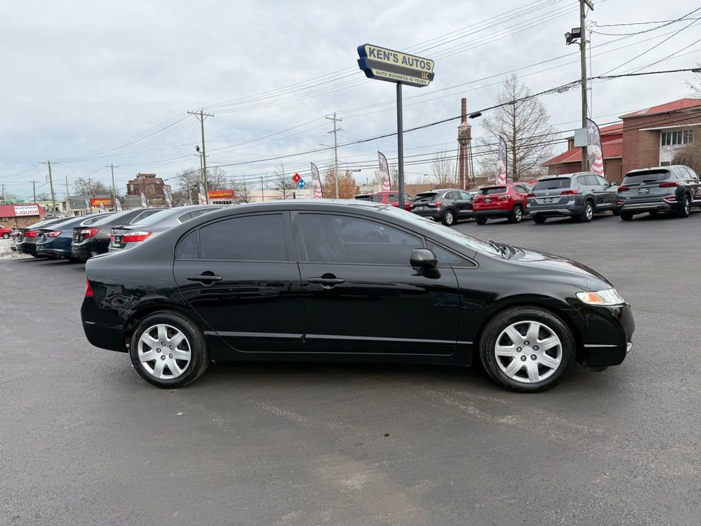 Used 2010 Honda Civic LX image 4