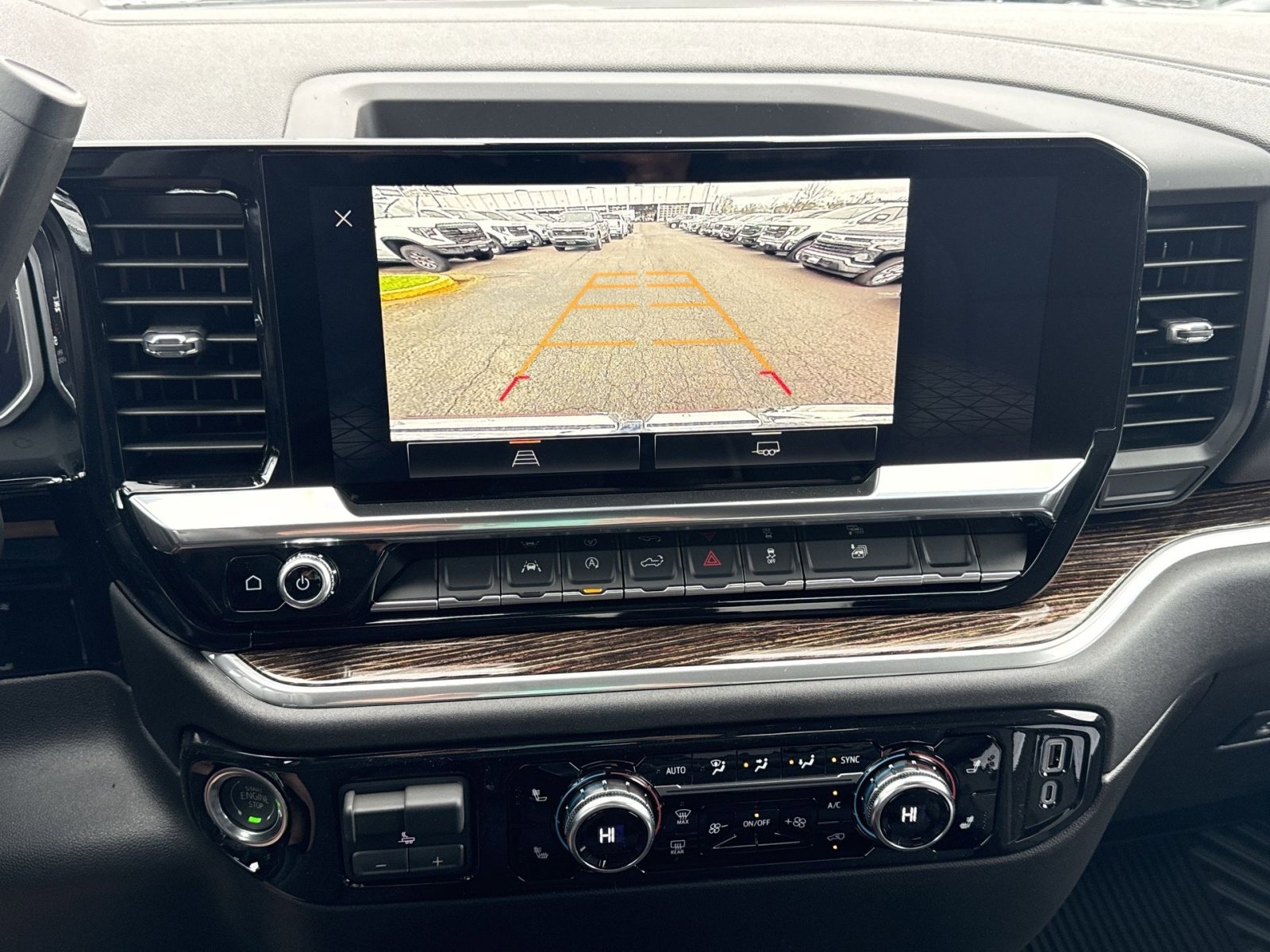 New 2026 GMC Sierra 1500 Elevation image 19