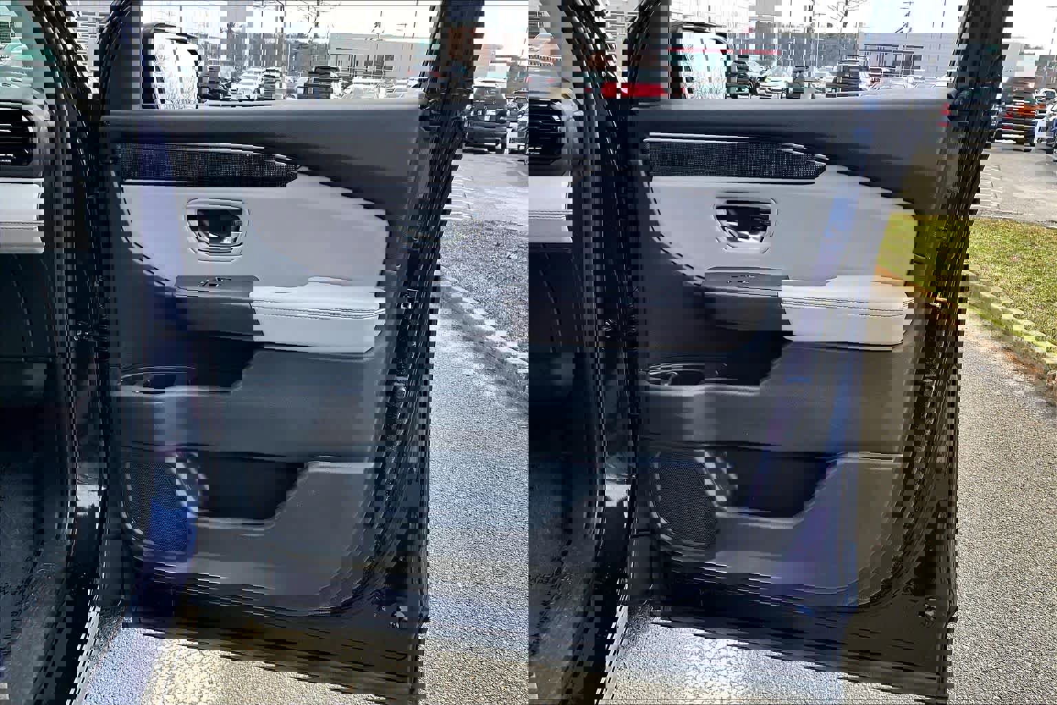 Used 2023 Honda Pilot Elite image 23