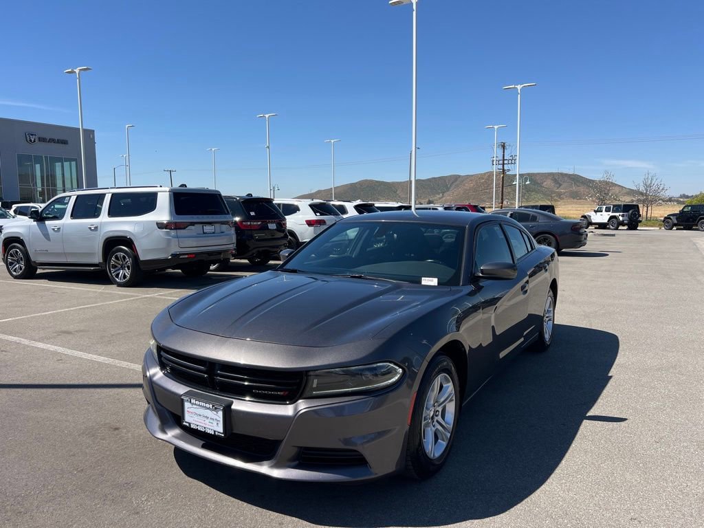 Used 2022 Dodge Charger SXT image 4