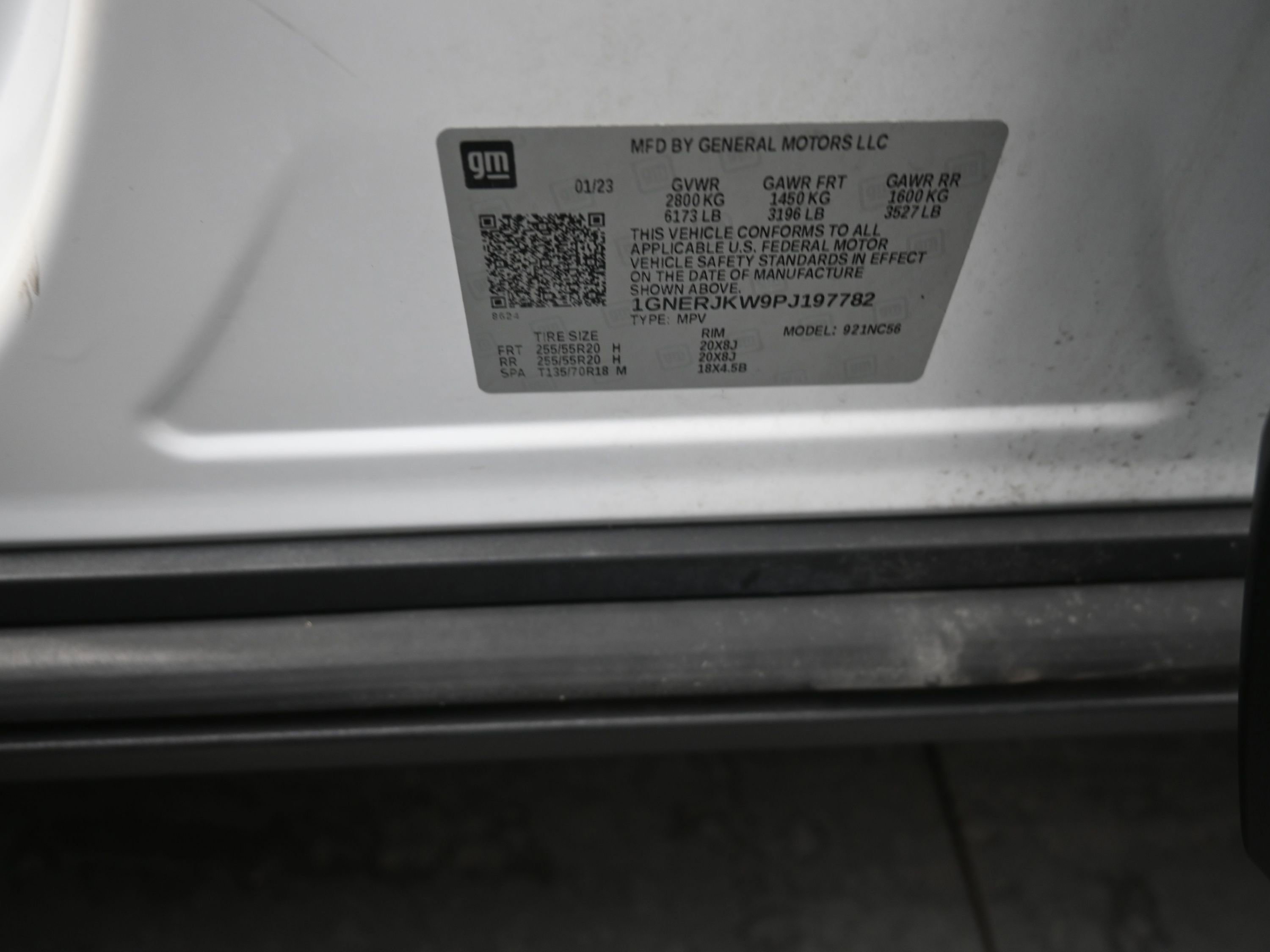 Used 2023 Chevrolet Traverse RS image 17