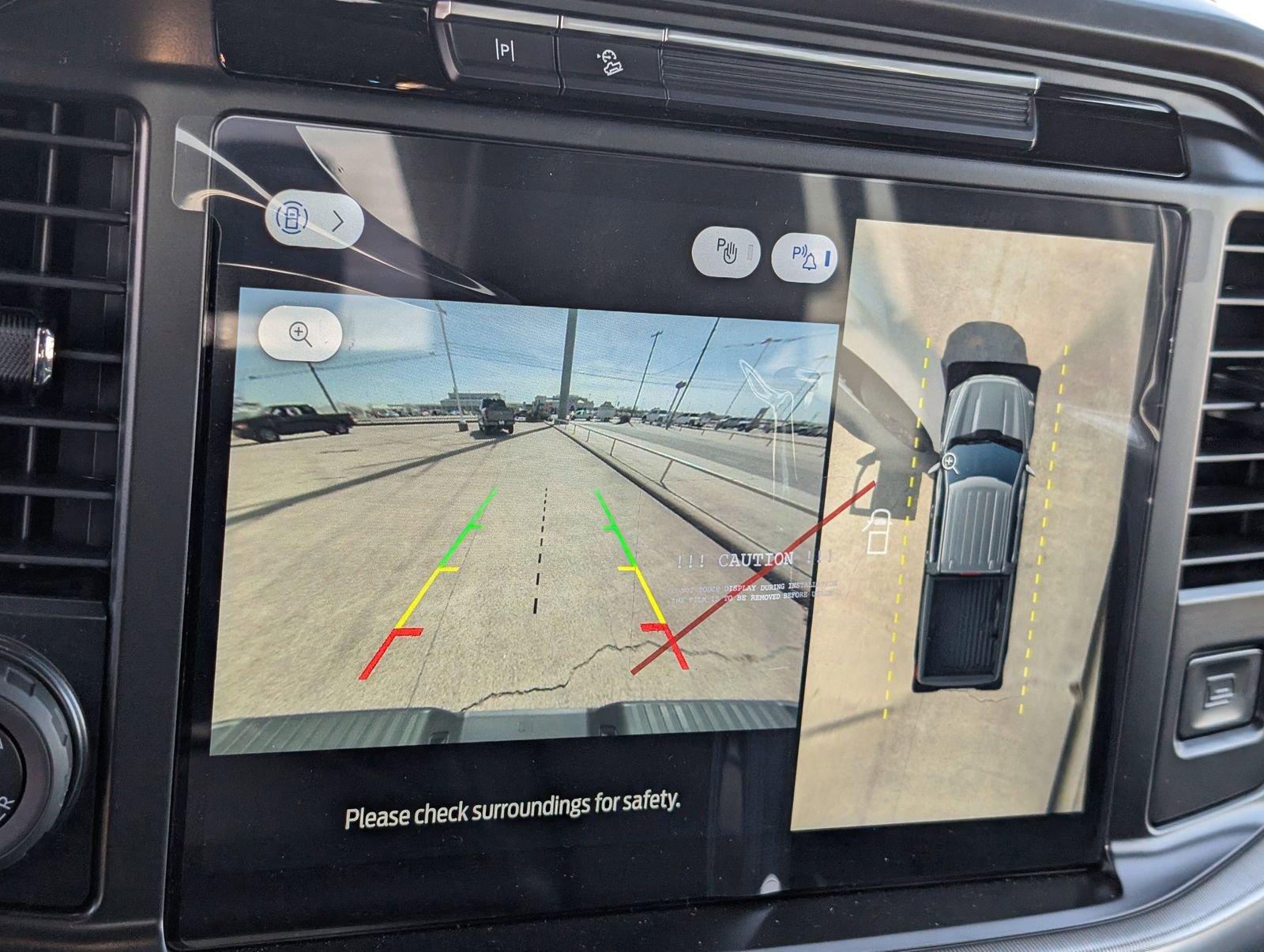 Used 2025 Ford F150 Lariat w/ Equipment Group 502A High image 16