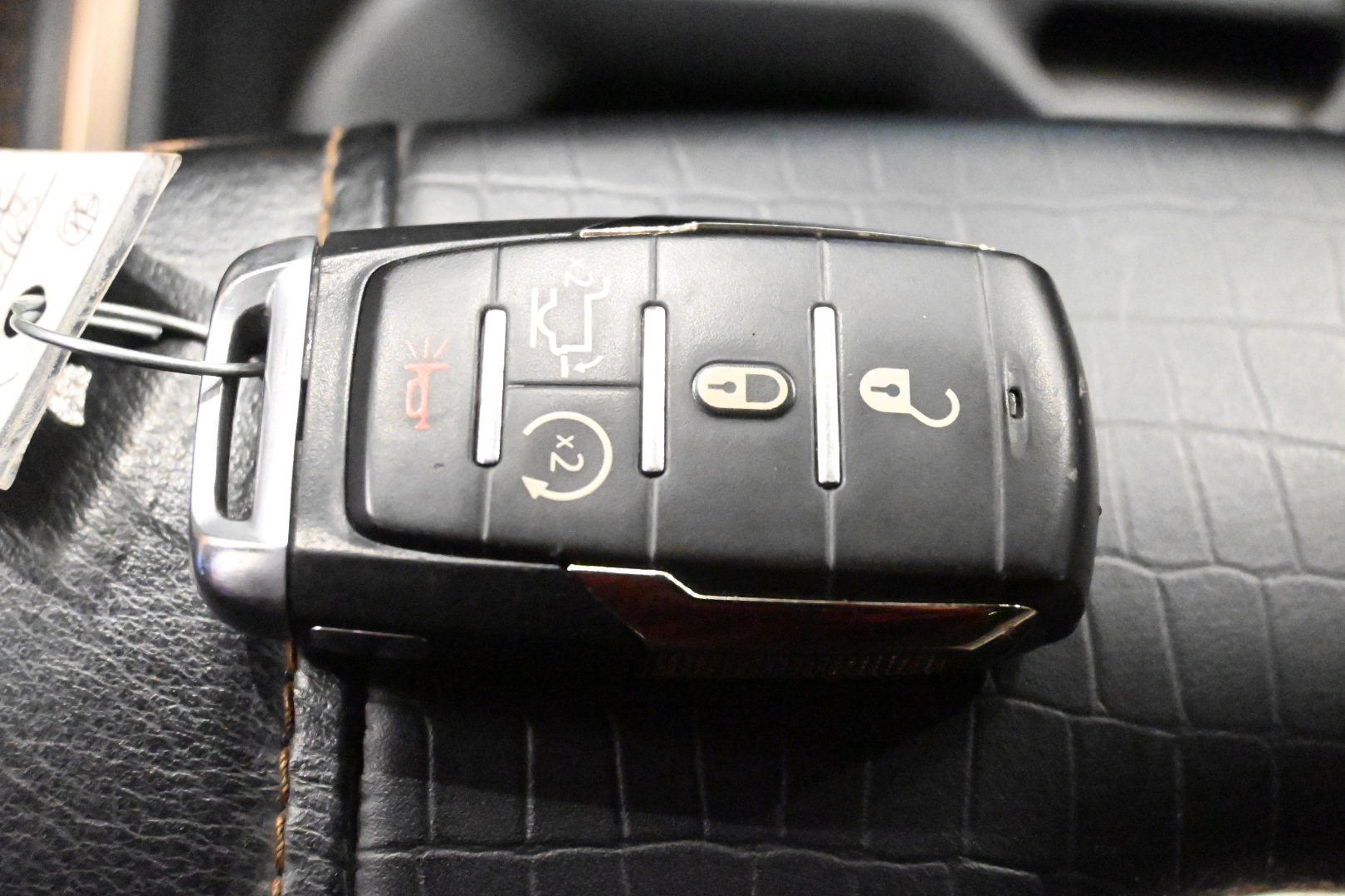 Used 2019 RAM 1500 Limited image 33