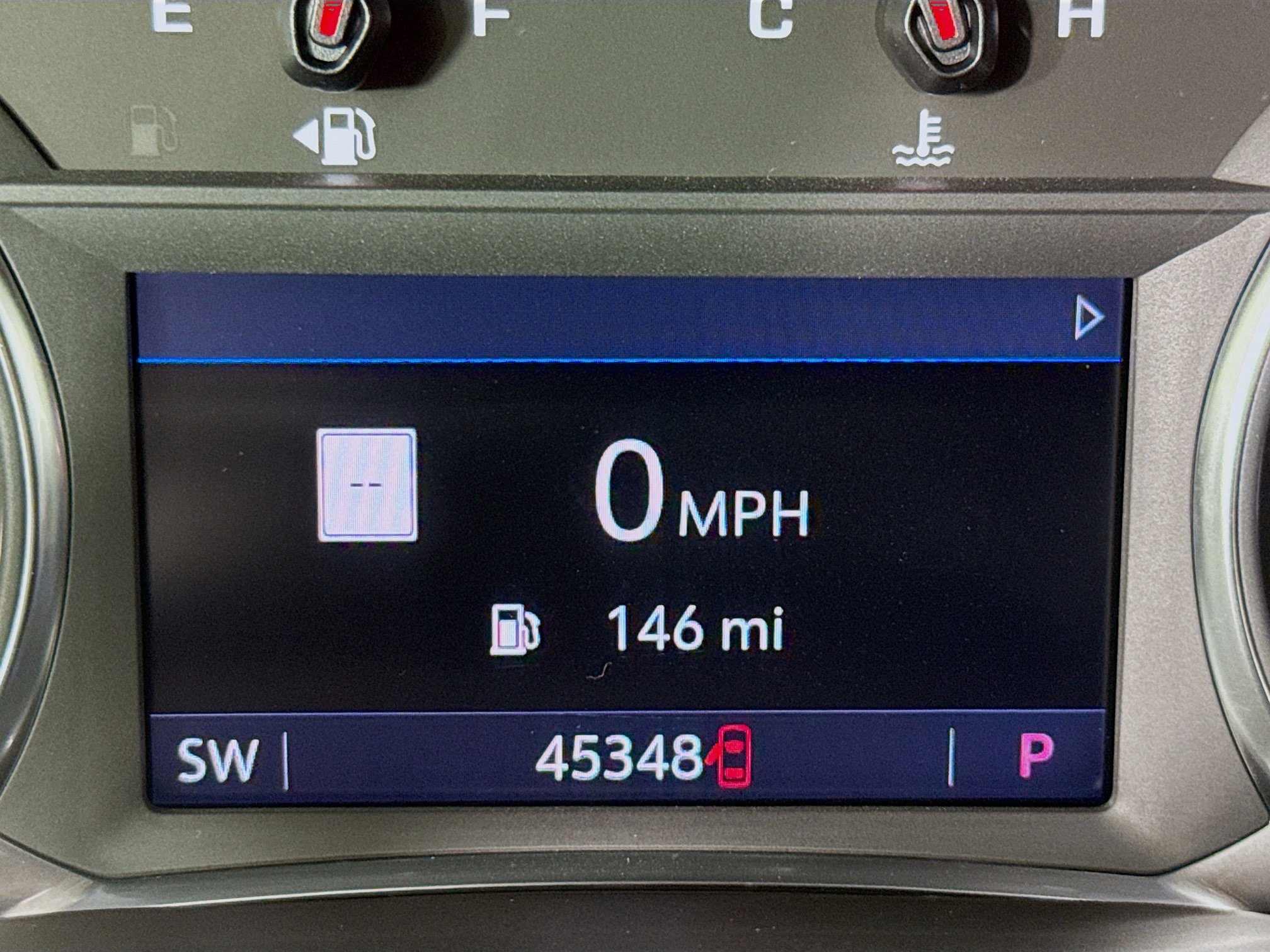 Used 2023 GMC Acadia SLT w/ Elevation Edition FWD image 14
